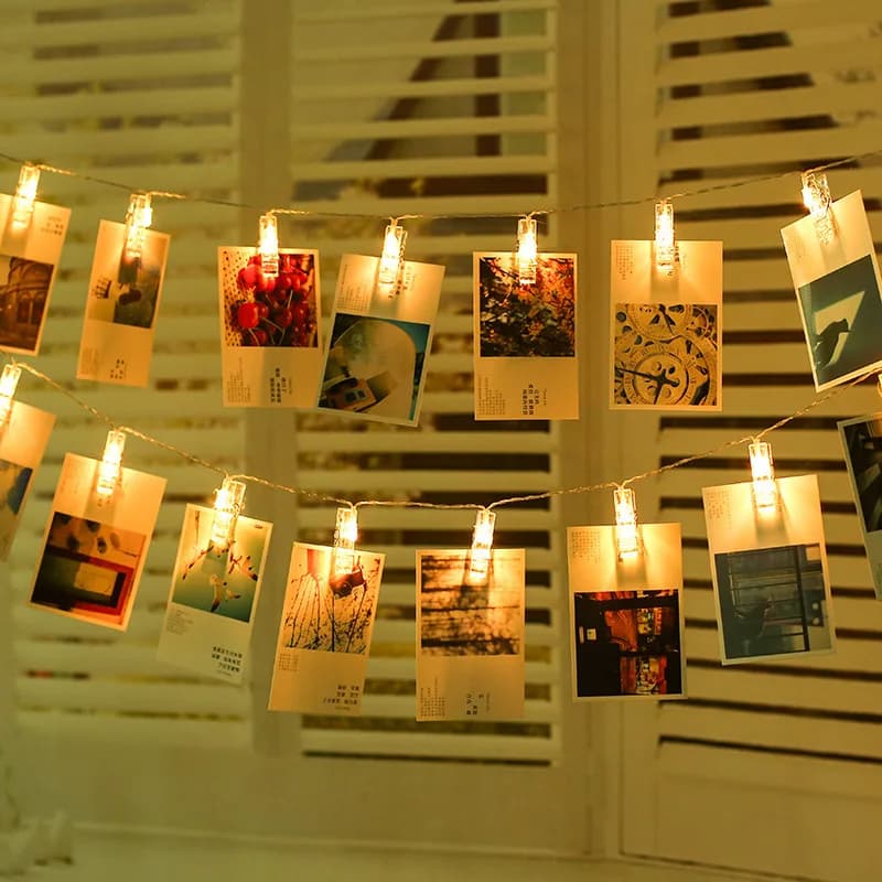 5‑Meter LED Photo Clip String Light with 20 Clear Clips – Warm White, Battery or USB Powered